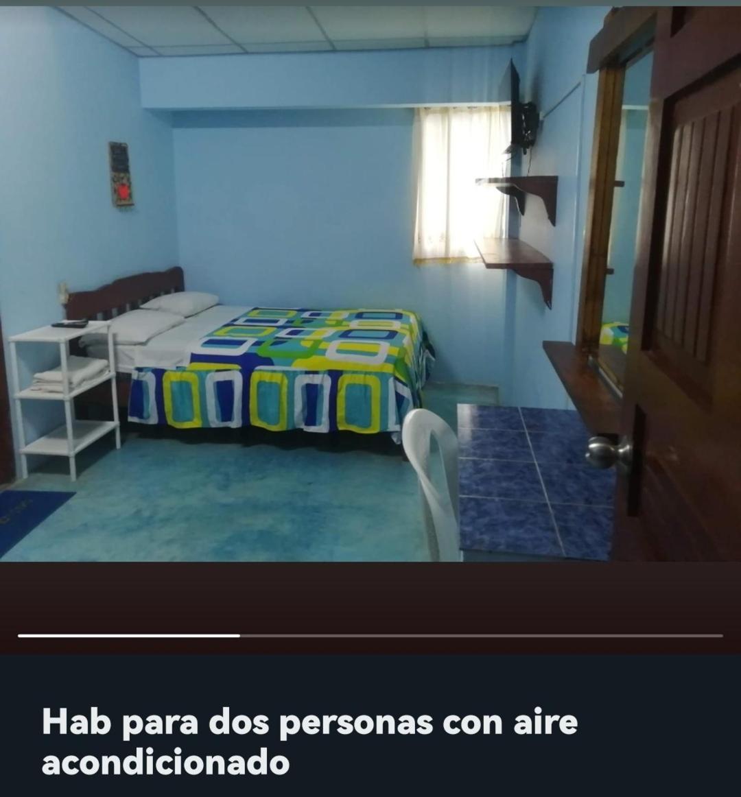 Hostal Aruba 아타카메스 외부 사진